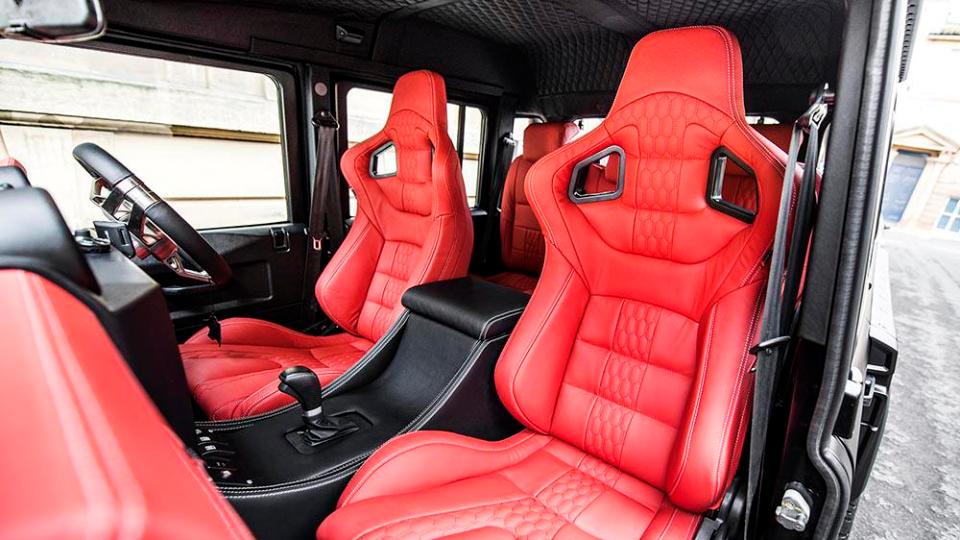 Flying Huntsman - Seats