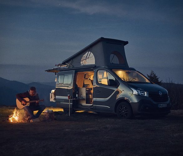 renault trafic van life