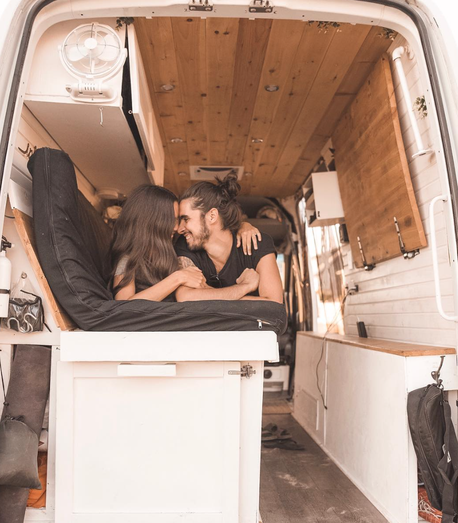 Van Life Instagram - Rebecca Moroney
