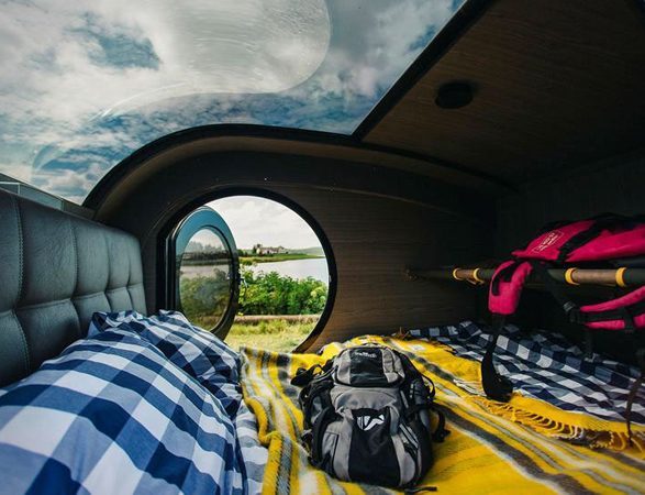 best teardrop trailers - mini trailer has amazing sky roof window