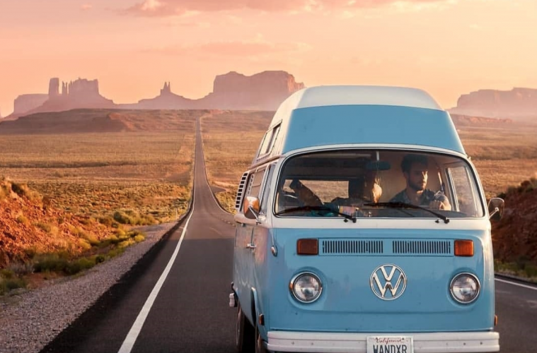 Reasons Why You Should Travel In A Van 