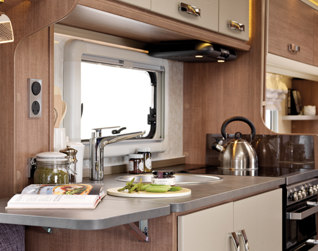 best caravans - kitchen lunar