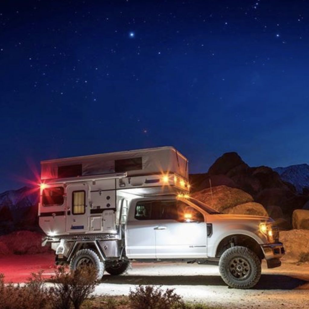 Pop up camper - in starry sky
