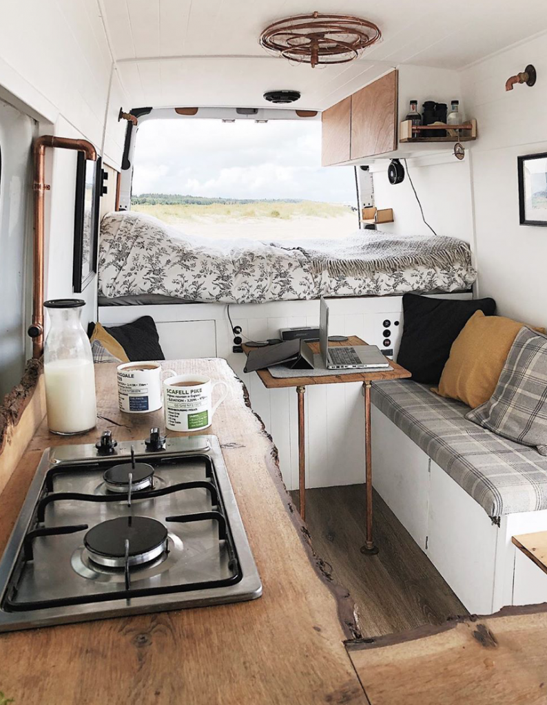 vanlifers - country kitchen