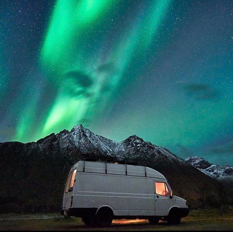 Van under the Northen lights