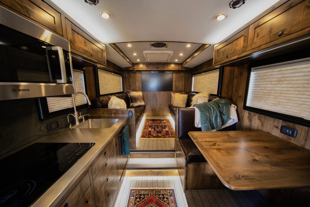 EarthRoamer interior