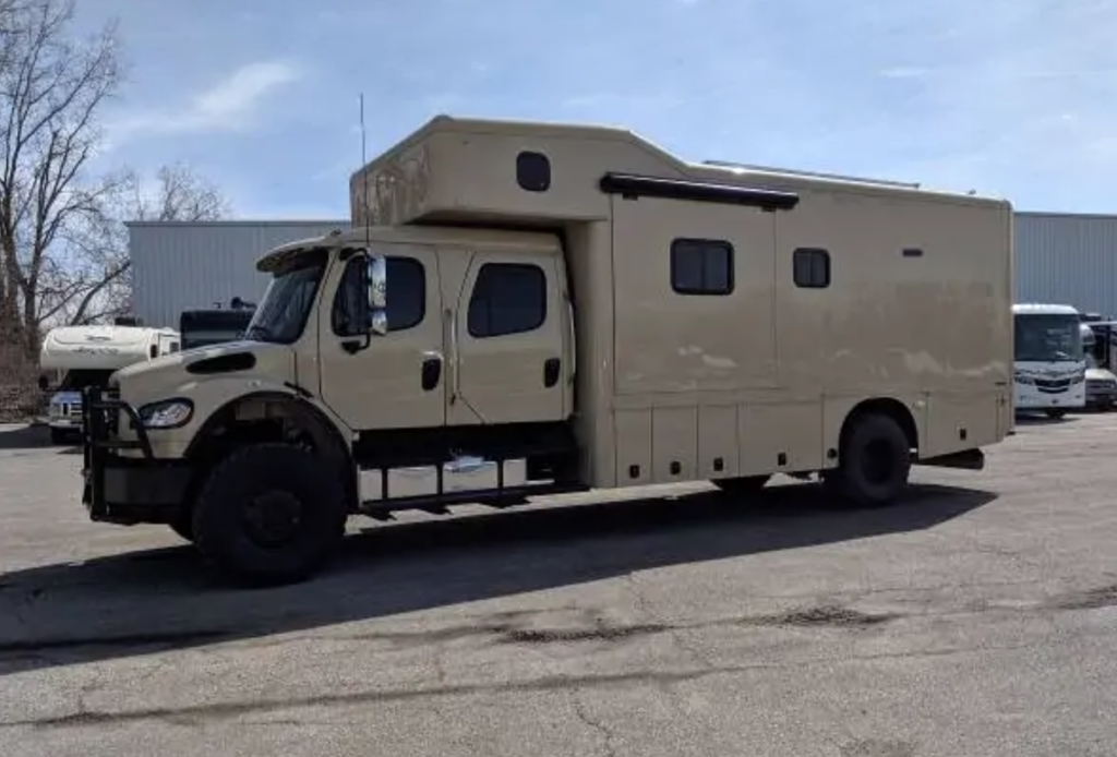 Showhauler 4x4 RV on the Terry Town forecourt