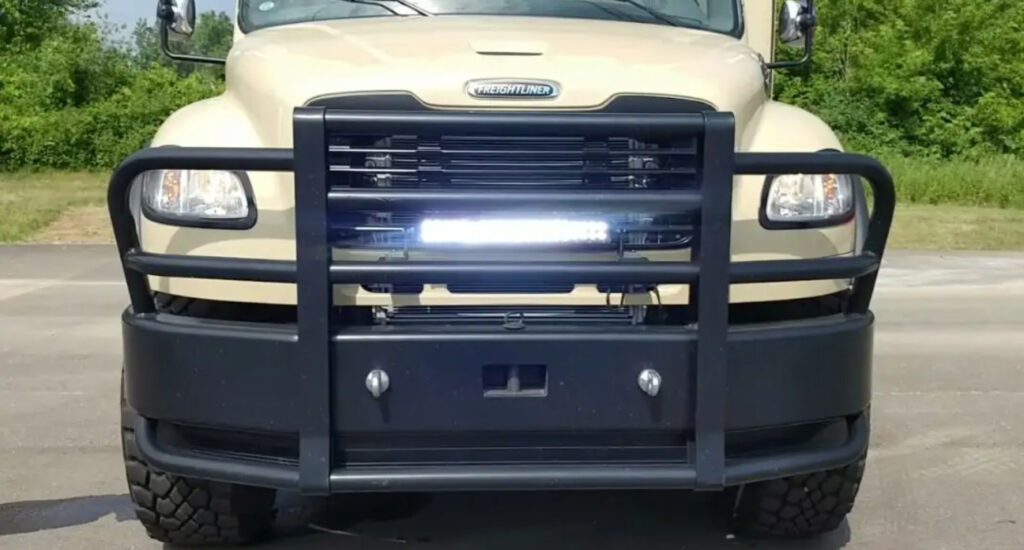 Showhauler 4x4 RV Bull Bumper