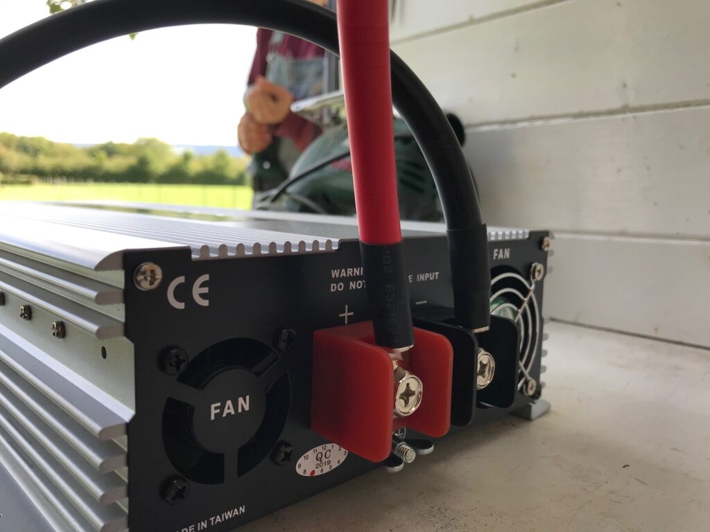 Easy connector hook up